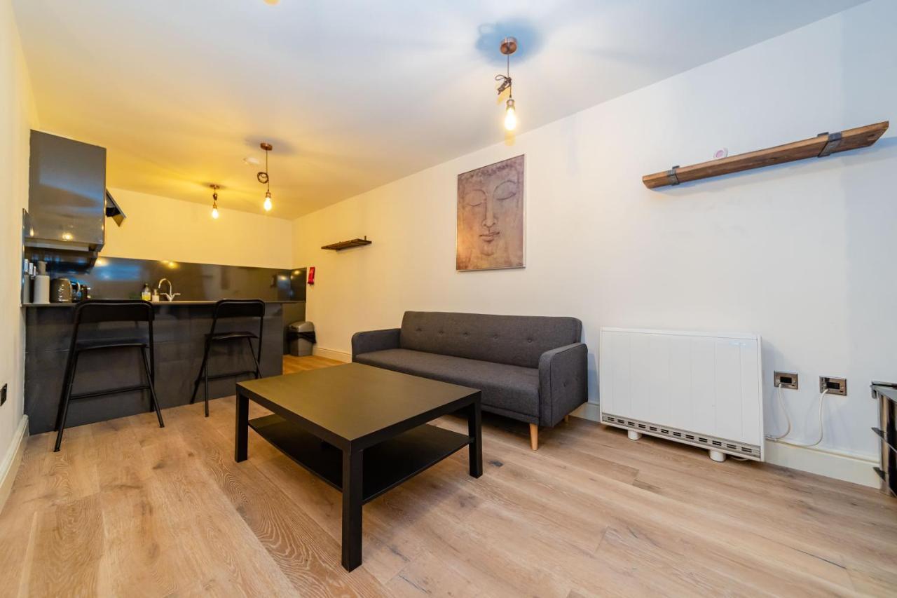Flash Sale Centre Seafront 1 Bedroom Flat Bn115fsto02
